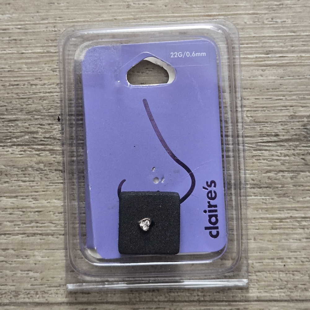 Claires Heart Shaped Nose Stud 22G